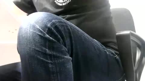 Snapshot of gitano691 chatting on 12.19.25 gitano691 online show from 12.19.25