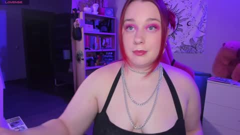 Snapshot of gitera_ chatting on 01.21.25 AlexaMillis online show from 01.21.25