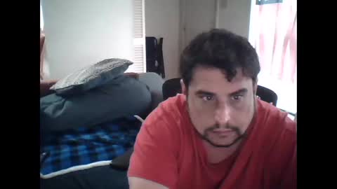 Snapshot of gitmehard008 chatting on 01.01.25 gitmehard008 online show from 01.01.25