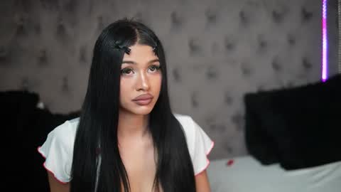 Snapshot of giuliasya chatting on 10.12.25 Giulia online show from 10.12.25