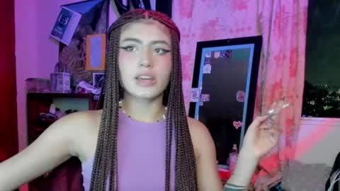 Giulietta online show from 12.15.24