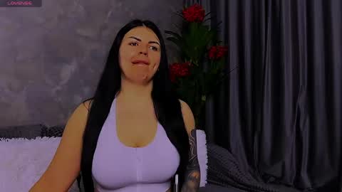Giulia online show from 05.21.26