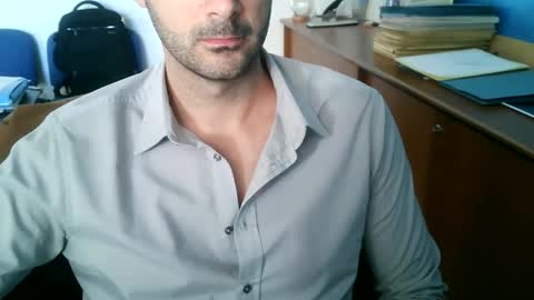 giuseppevai1 online show from 11.04.25