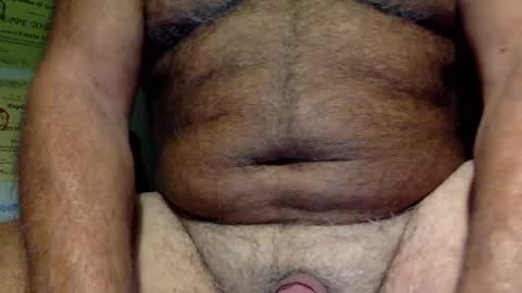 giutomma930394 online show from 11.16.25