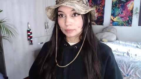 Snapshot of give_me_orgasms chatting on 12.31.24 Nice to meet you my name is Heyli  online show from 12.31.24