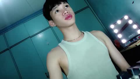 givemethrillx online show from 04.03.26