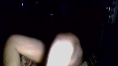 Snapshot of givr6inches chatting on 12.14.24 e-Bizl online show from 12.14.24