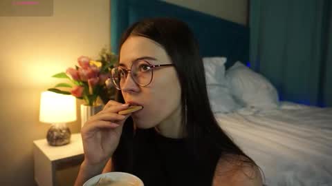 Agness online show from 11.09.25