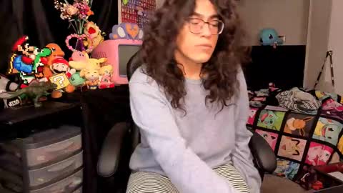 glaceon9 online show from 11.05.25