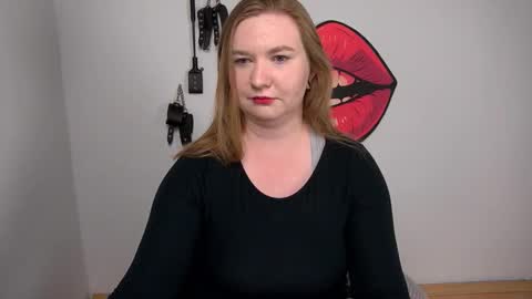 Nikki online show from 10.20.25