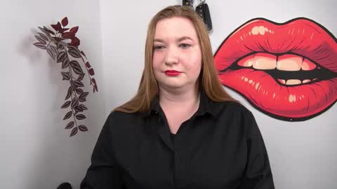 Snapshot of glamorousnikki chatting on 02.02.26 Nikki online show from 02.02.26