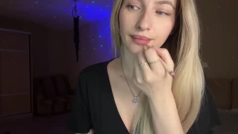 glamour_rogue online show from 12.03.25