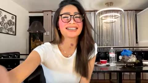 gleiahong online show from 03.13.26