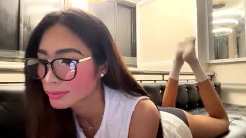 gleiahong online show from 04.19.26