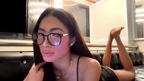 gleiahong online show from 04.26.26