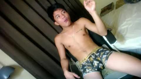 glenndou_daxs online show from 09.28.25