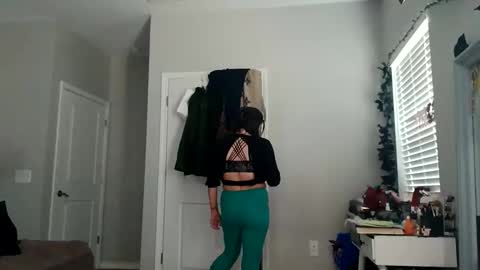 GizzyNation online show from 11.17.25