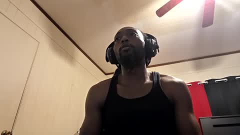 glomightyj online show from 05.22.26