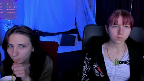 Snapshot of gloria_bubble chatting on 04.18.26 your dream online show from 04.18.26