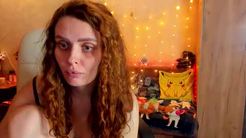 Gloria Wood online show from 01.08.25