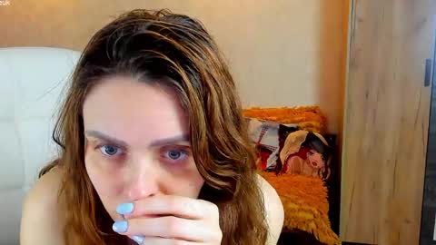 Gloria Wood online show from 05.16.26