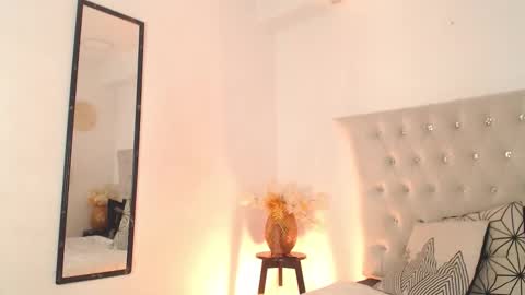 Snapshot of glory_shine chatting on 01.10.26 Glory online show from 01.10.26