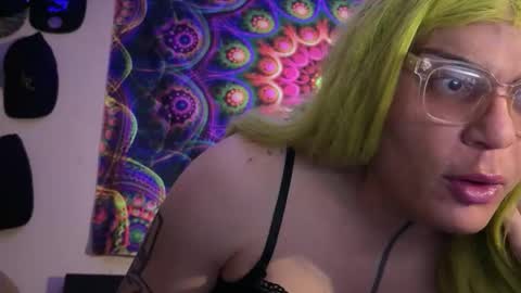 Glow Goddess online show from 01.09.26