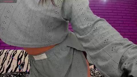 Mia online show from 11.02.25