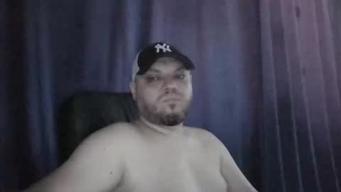 Snapshot of glusgan chatting on 06.10.26 Your boy online show from 06.10.26