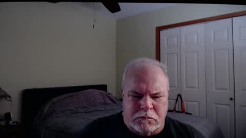 Snapshot of gmctruckguy chatting on 02.06.26 gmctruckguy online show from 02.06.26