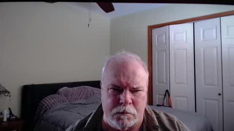 Snapshot of gmctruckguy chatting on 02.15.26 gmctruckguy online show from 02.15.26