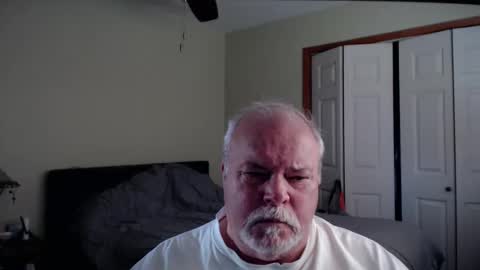 Snapshot of gmctruckguy chatting on 04.24.26 gmctruckguy online show from 04.24.26