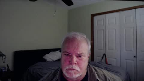Snapshot of gmctruckguy chatting on 05.22.26 gmctruckguy online show from 05.22.26