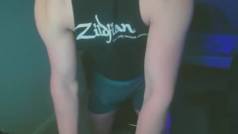 Snapshot of gnr_xxx chatting on 09.17.25 G online show from 09.17.25