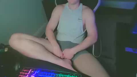 Snapshot of gnr_xxx chatting on 10.18.25 G online show from 10.18.25