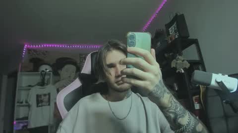 Snapshot of go_v_cs chatting on 01.18.26 NPC online show from 01.18.26