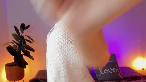 Elena online show from 12.10.24