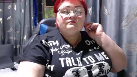 Snapshot of goddess57 chatting on 01.11.25 Goddess online show from 01.11.25