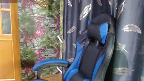 Snapshot of goddess57 chatting on 02.26.25 Goddess online show from 02.26.25