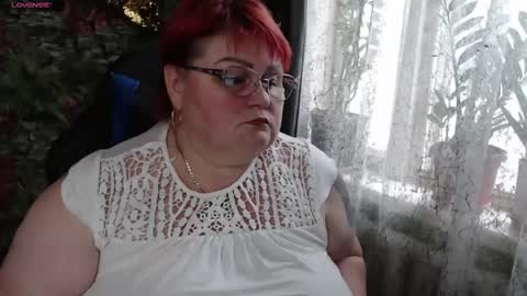 Snapshot of goddess57 chatting on 03.09.25 Goddess online show from 03.09.25