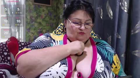 Snapshot of goddess57 chatting on 10.04.25 Goddess online show from 10.04.25