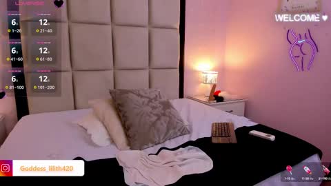 Snapshot of goddess__lilith_ chatting on 12.23.24 Lilith online show from 12.23.24