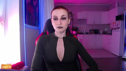 Elpis Foxter online show from 06.03.26