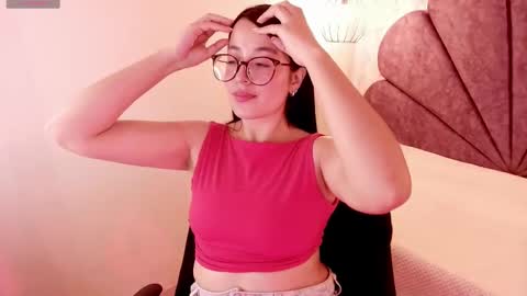 M A R T I N A  online show from 12.20.25