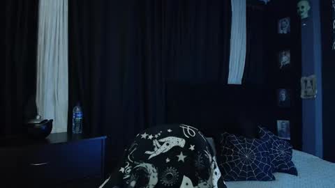 Snapshot of goddess_mortem chatting on 10.27.25 Mortem model independientfollow me on my telegram channel online show from 10.27.25