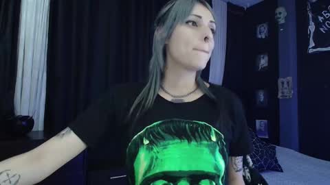 Snapshot of goddess_mortem chatting on 11.17.25 Mortem model independientfollow me on my telegram channel online show from 11.17.25