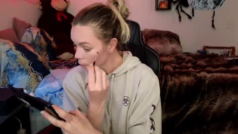 Patricia Mars           Goddess of Mars twitter thegoddessmindy online show from 01.28.25