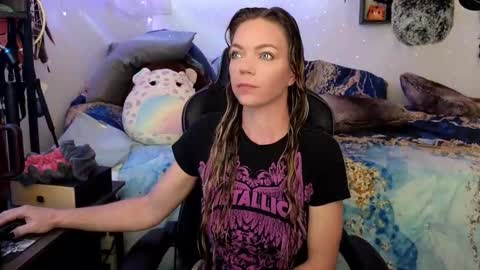 Patricia Mars           Goddess of Mars twitter thegoddessmindy online show from 03.04.25