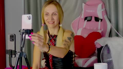 Katarina online show from 11.07.25