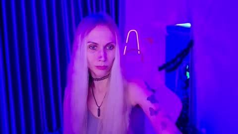 Katarina online show from 12.14.25